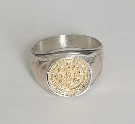Producto - Anillo tipo sello San Benito - Plata 925 / oro duble.