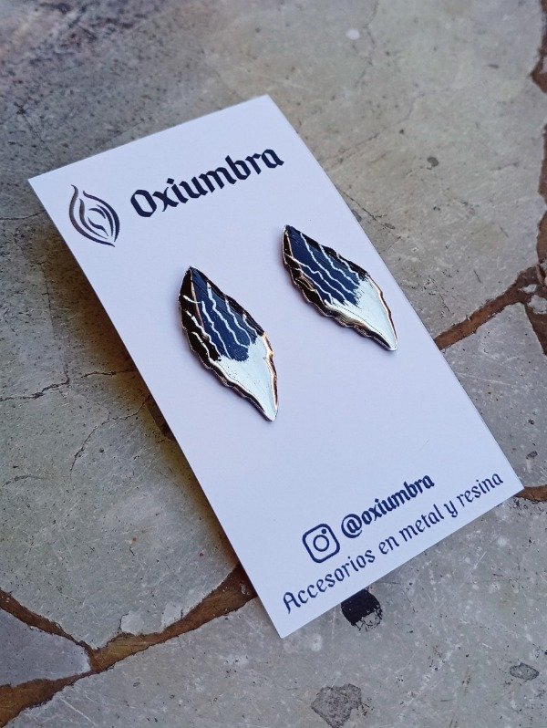 Producto - Aretes Hoja (plateado y negro)