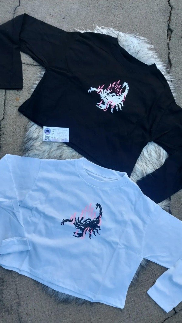 Producto - Remera escorpión