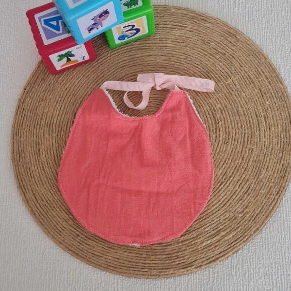 Producto - Babero redondo rosa