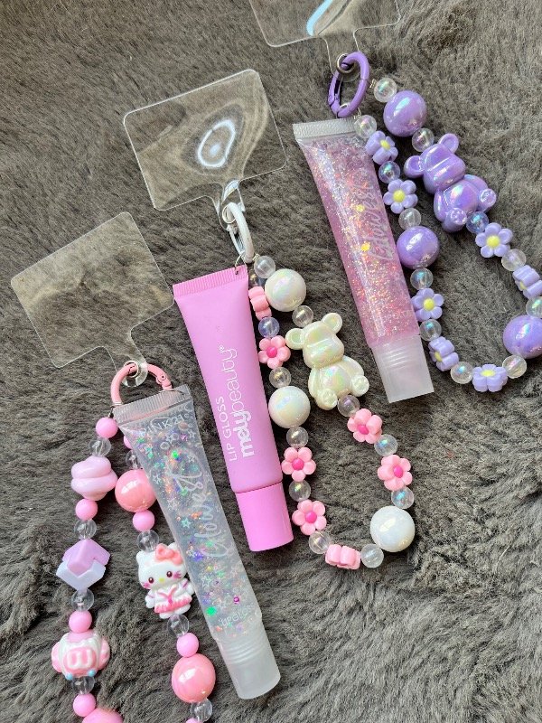 Producto - Gloss + strap/llavero 3 en 1