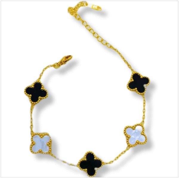 Producto - Pulsera trébol blanca y negra