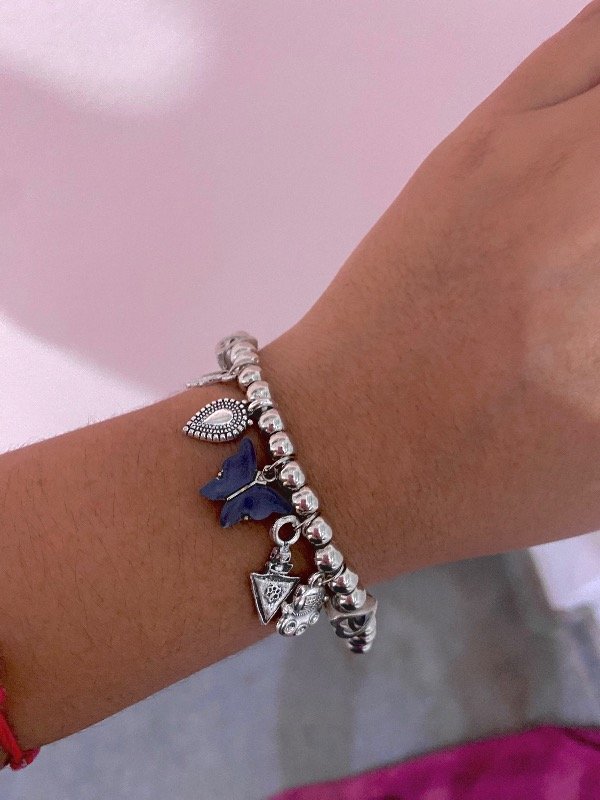 Producto - Pulsera mariposa y dijes