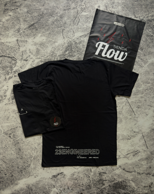 Producto - Remera Jordan ENGINEREED Negra