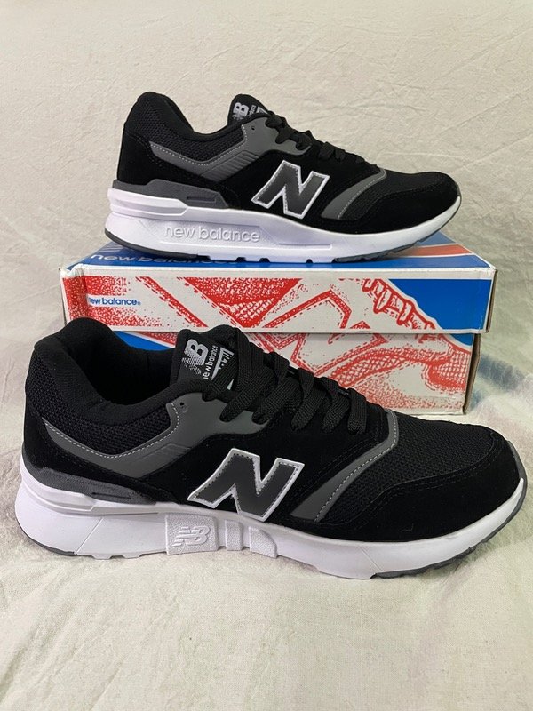Producto - New Balance CM 997