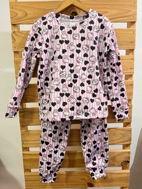 Producto - Pijama Kitty frisado