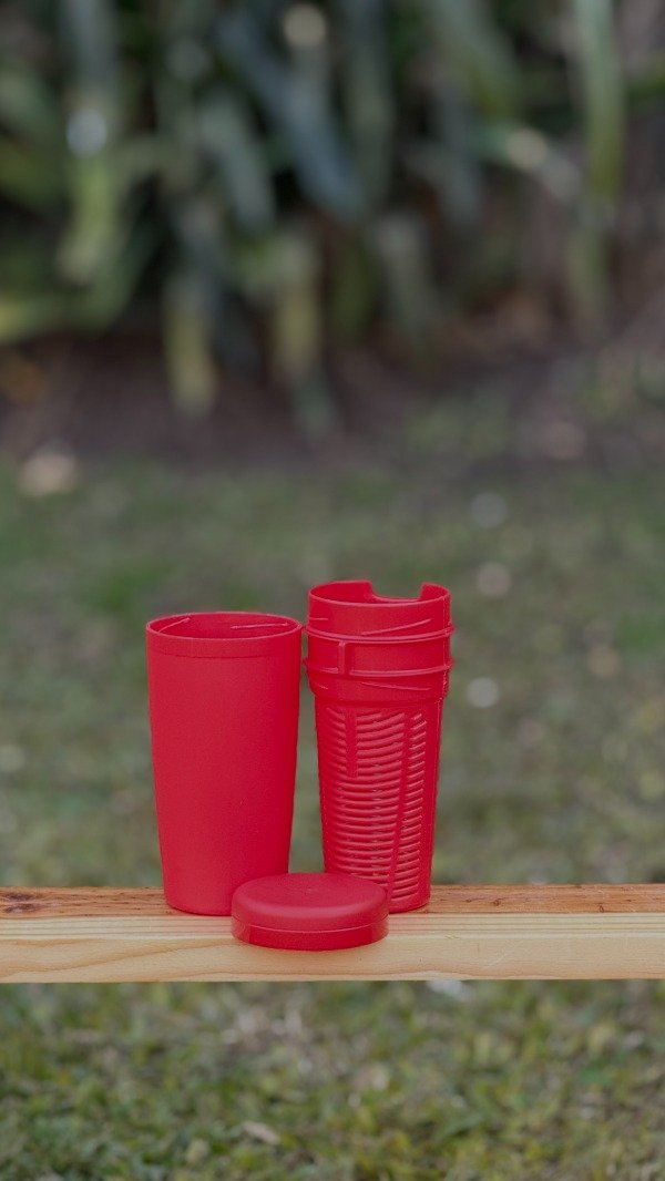 Producto - DESPOLVILLADOR ROJO DE PLASTICO