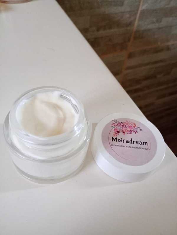 Producto - Crema Facial para Pieles Sensibles