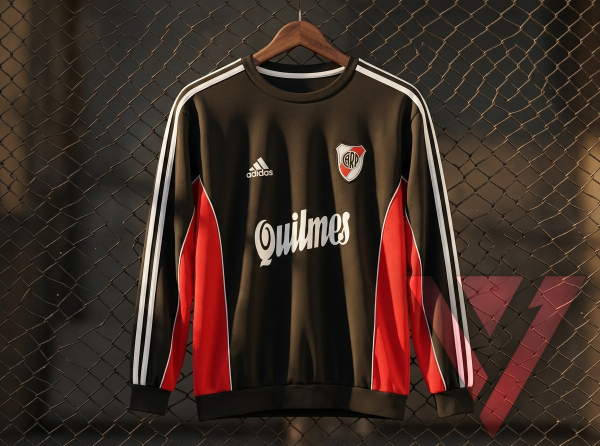 Producto - BUZO RIVER RETRO 2000
