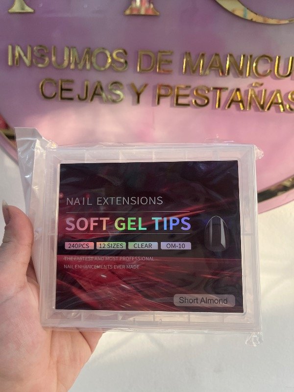 Producto - Tips para soft gel importados almendra cortos