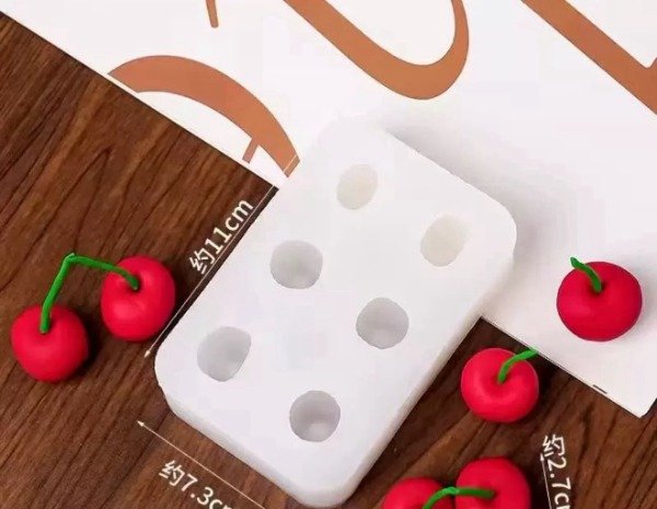Producto - Molde Cereza 137