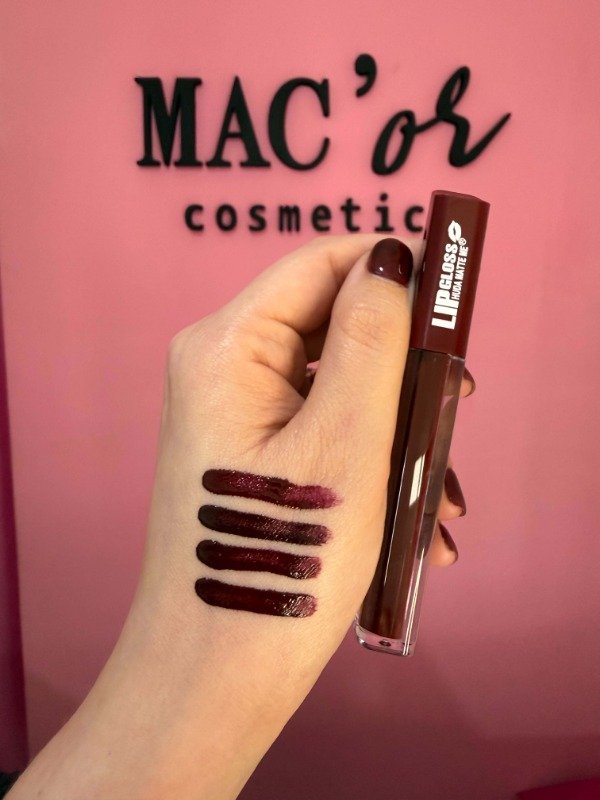 Producto - Labial liquido matte bordo - 1
