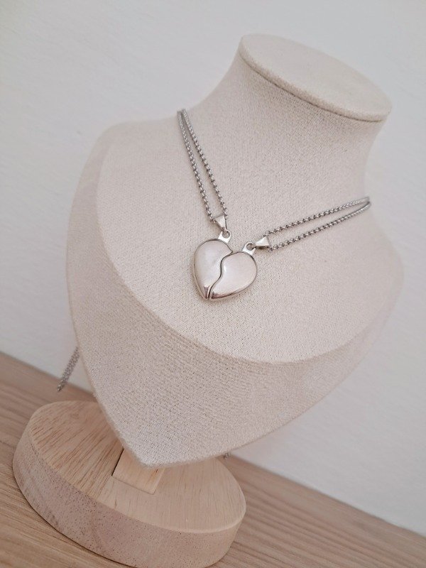 Producto - Collar para compartir dije con imán