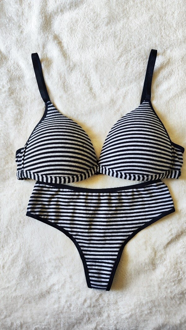 Producto - Conjunto Rayado Black