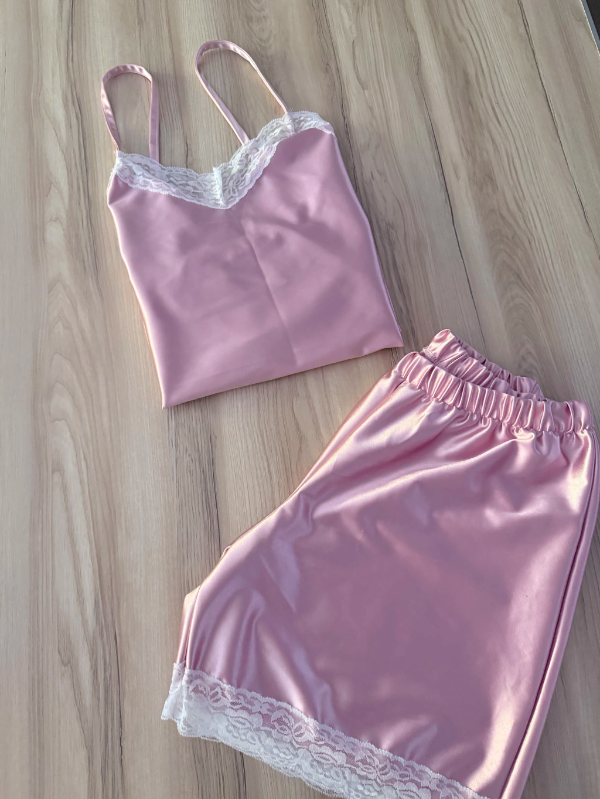 Producto - Pijama raso importado rosa