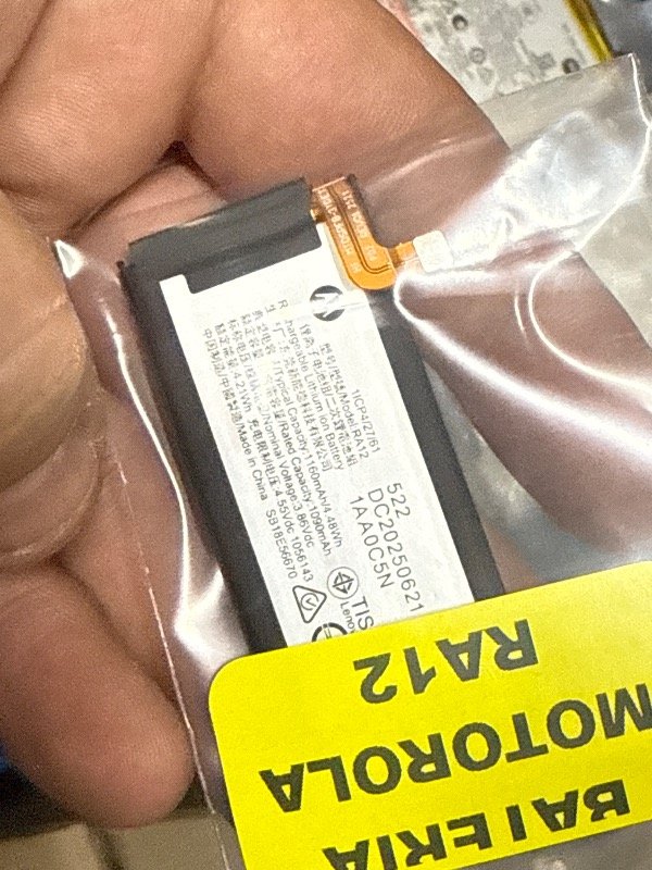 Producto - BATERIA MOTOROLA RA12 RAZR 60  XT2553 NUEVA ORIGINAL