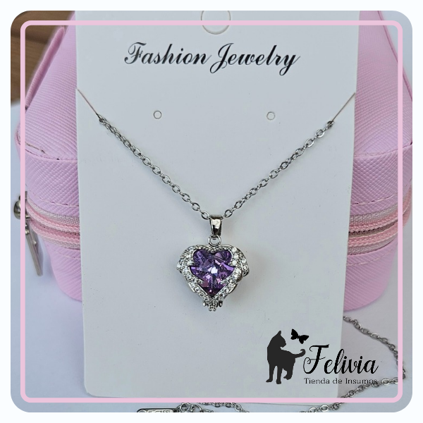 Producto - Collar Corazón alado lila celeste acero