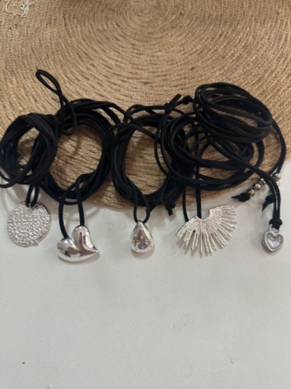 Producto - Chokers cordon