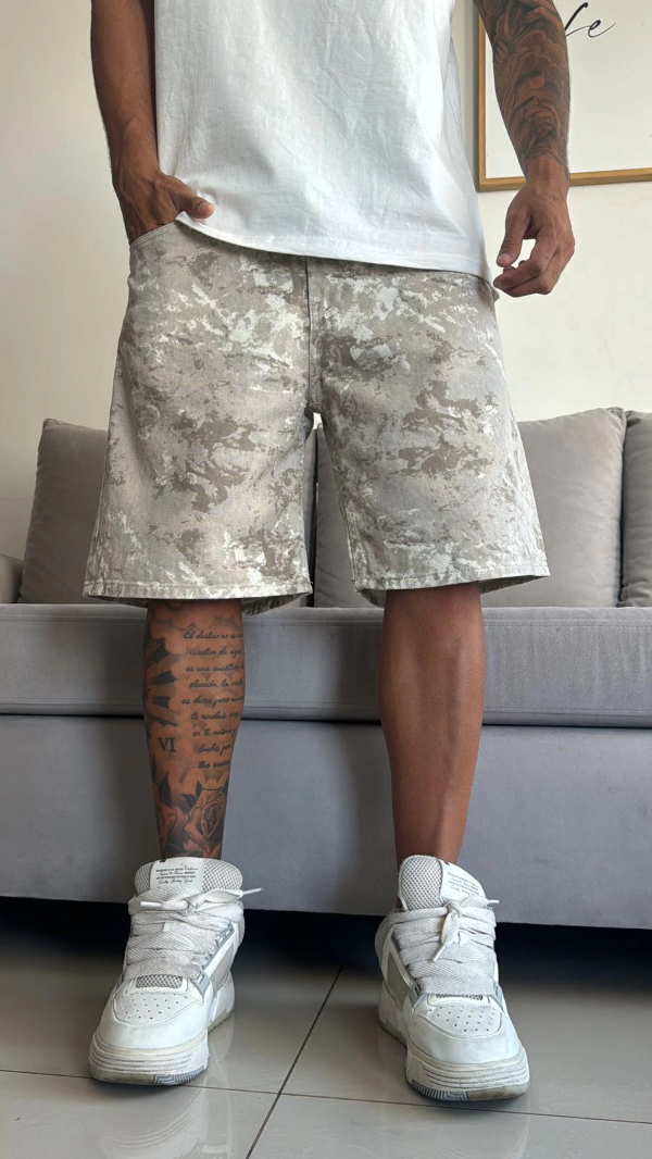 Producto - BERMUDA MOM REAL TREE