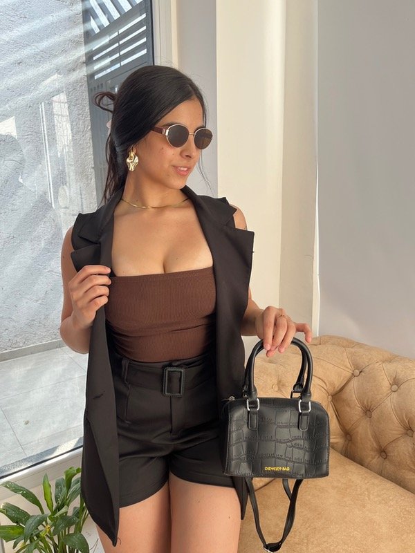 Producto - Conjunto sastrero de short y chaleco