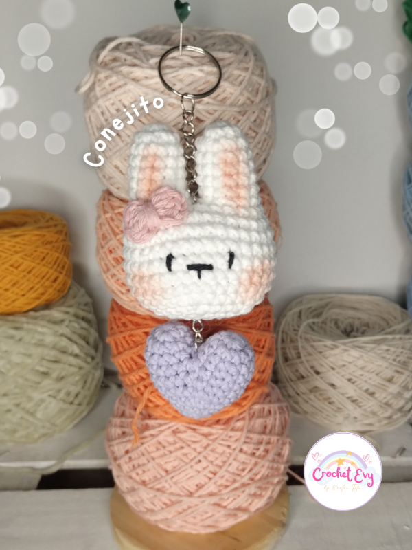 Producto - Llavero conejita - 2