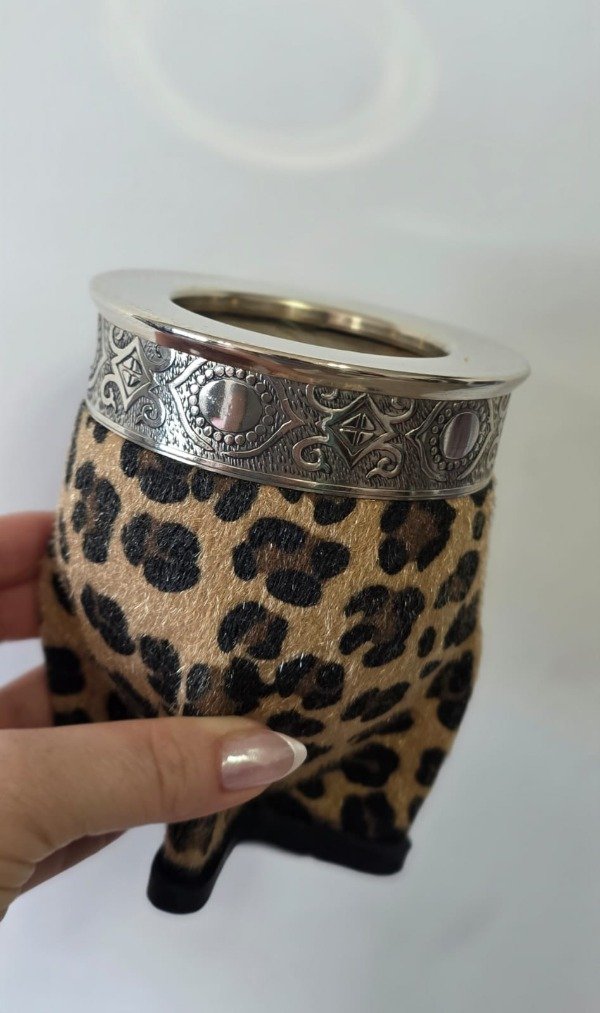 Producto - Mate calabaza imperial animal print