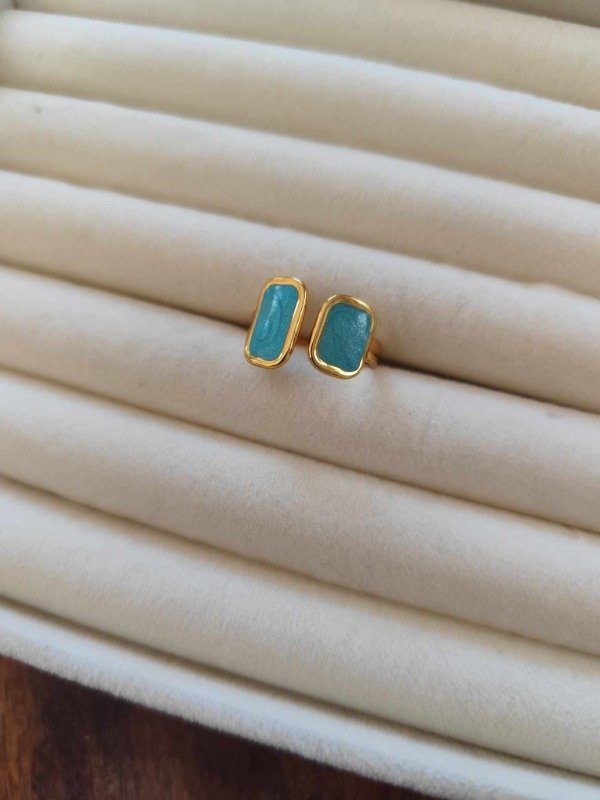 Producto - Anillo turquesa doble. Acero dorado.