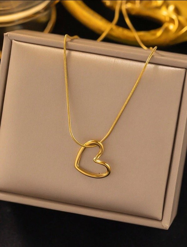 Producto - Collar corazón dorado