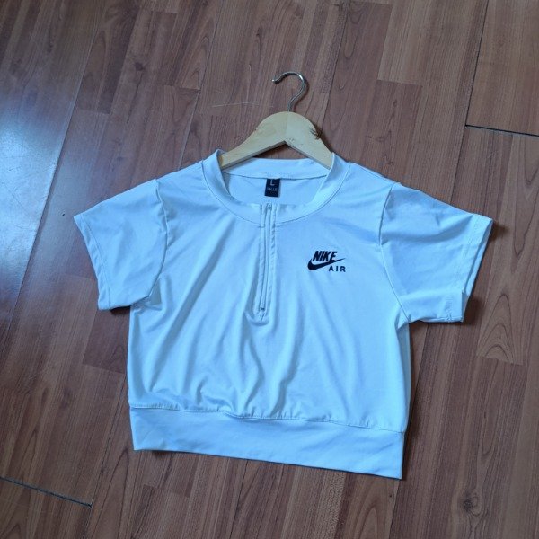 Producto - Remera crop deportiva t.3