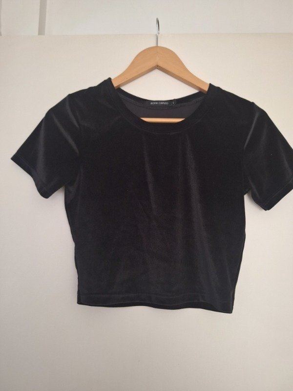 Producto - Top negro Sofia Caputo