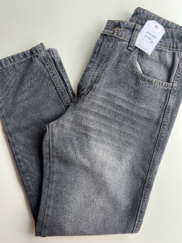 Producto - Jean Mom Gris