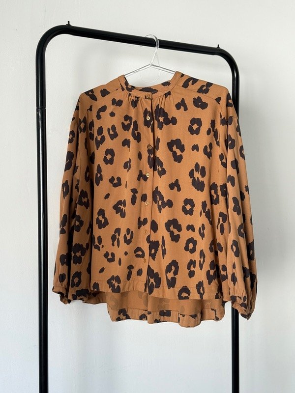 Producto - Camisa Akiabara - S (2)