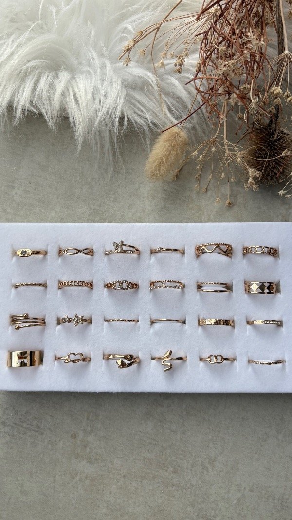 Producto - Anillos de fundición dorados l