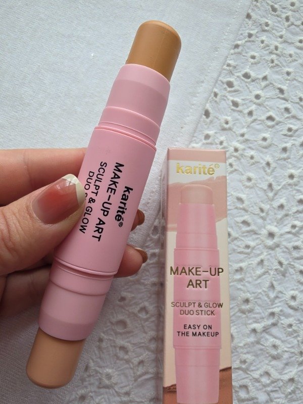 Producto - Duo stick iluminador y contorno Karité Make Up Art Sculpt Glow