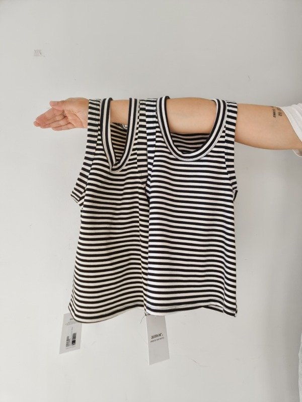 Producto - MUSCULOSA RAYADA GINA