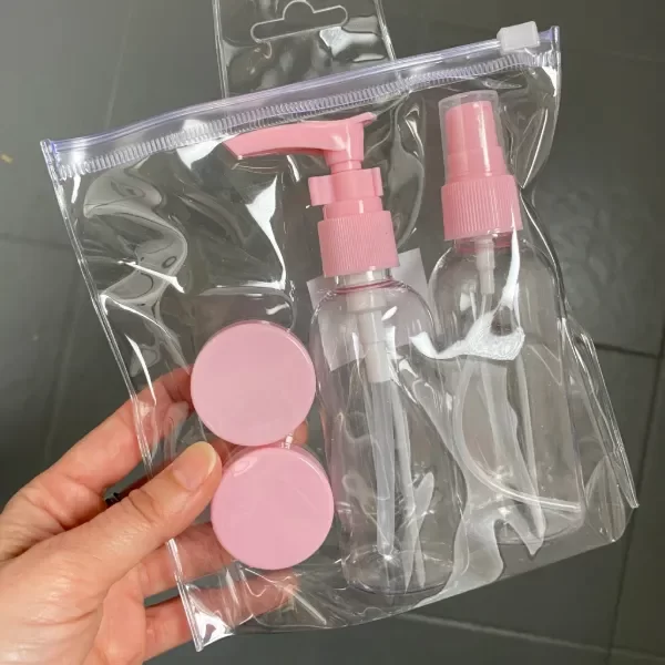 Producto - Kit Envases de viaje con estuche impermeable