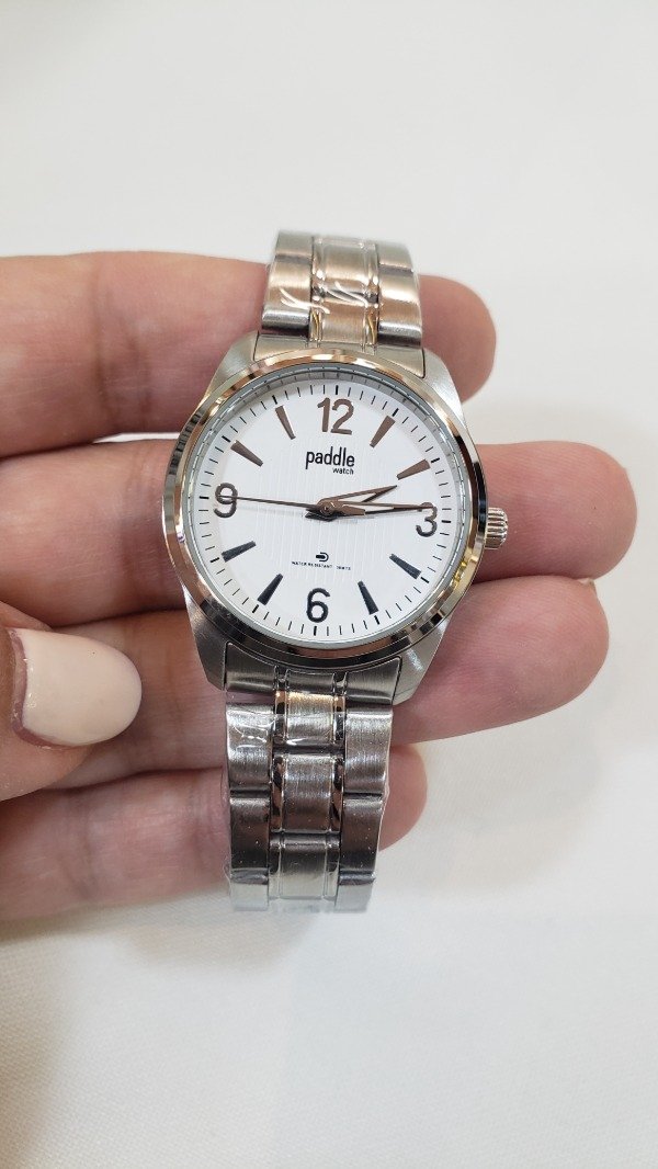 Producto - Reloj paddle metálico redondo plateado