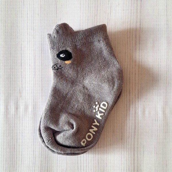 Producto - Media Antideslizante XL Gris