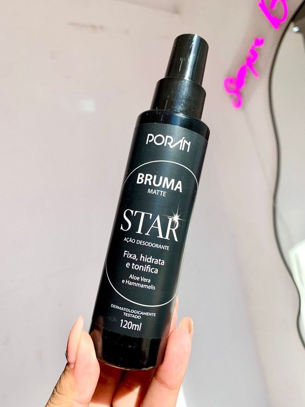 Producto - Bruma fijadora de maquillaje