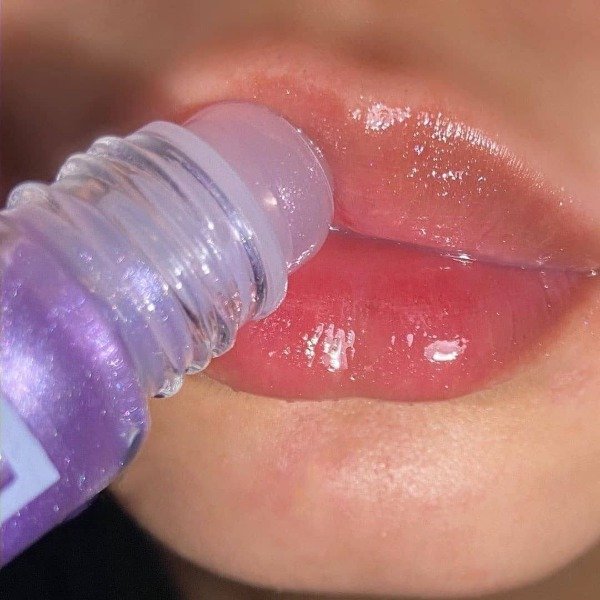 Producto - Gloss Roll on Pink 21 con rico aroma