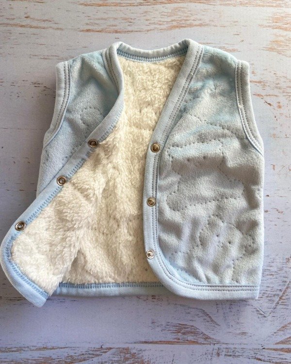 Producto - Chaleco de Plush con Corderito (Talle 0 al 3) Celeste