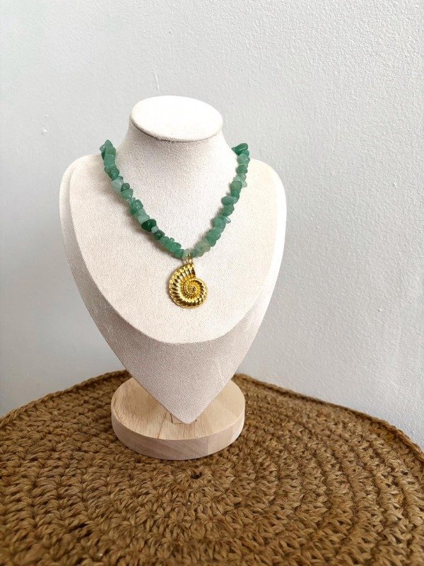 Producto - Collar aventurina con dije caracola XL
