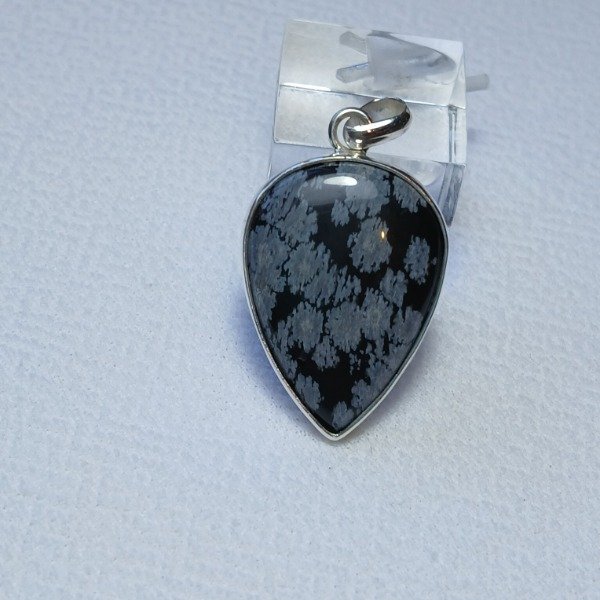 Producto - Dije Plata 925 con obsidiana nevada gota invertida