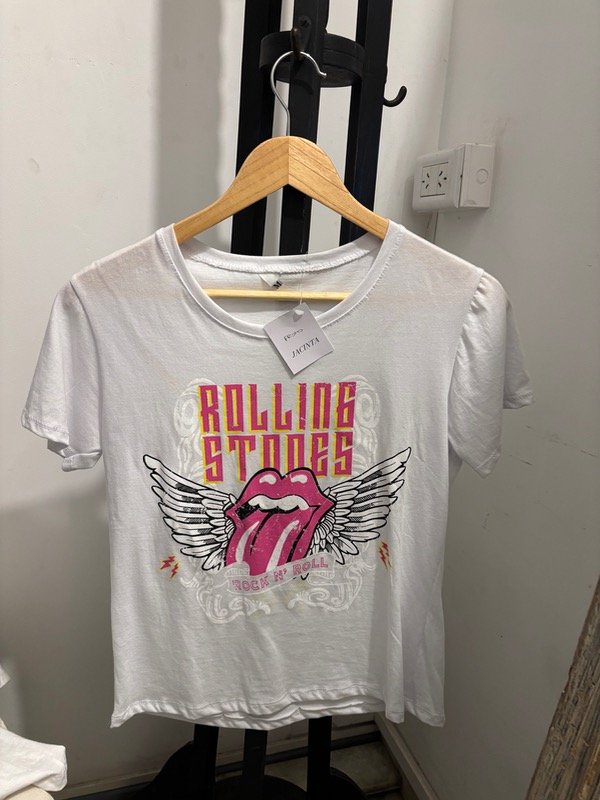 Producto - REMERA ROLLING STONE
