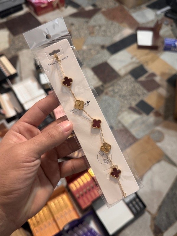 Producto - PULSERA TRÉBOL ORO ROJO