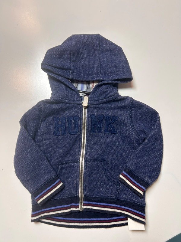 Producto - Buzo azul con cierre con detalles rayados inscripcion Hulk 12 Meses - 1
