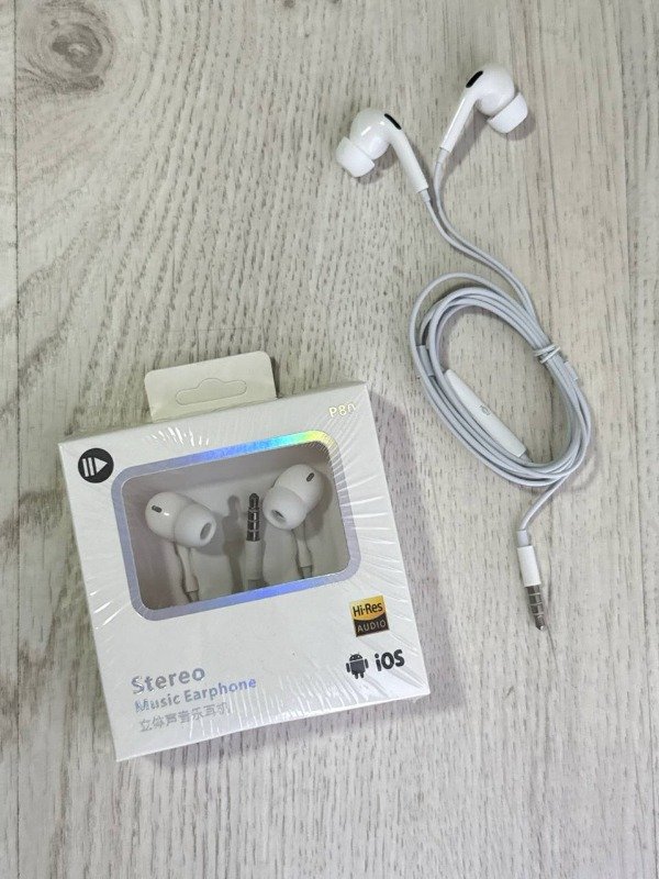 Producto - AURICULAR IN EAR CON GOMITAS - CON CABLE 3.5MM