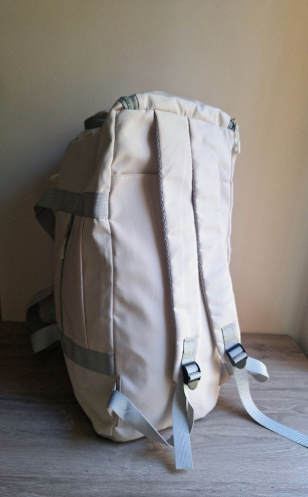 Producto - Bolso mochila multiuso unisex - 5