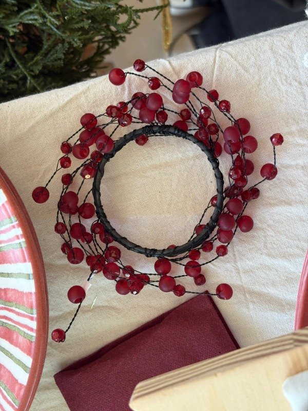 Producto - PORTA SERVILLETA CON BOLITAS