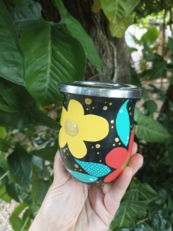Producto - Mate camionero de algarrobo con virola de acero ivoty negro - 0